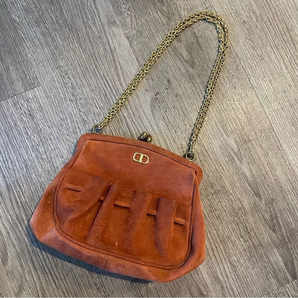 BIENEN DAVIS Vintage Orange Suede Kiss Lock Gold Chain Shoulder Bag